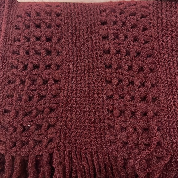 Jessica Simpson Eternity scarf and glove set - Picture 4 of 4